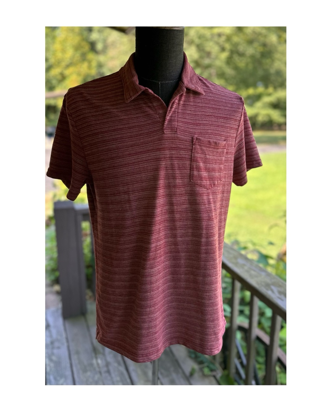 Banana Republic Men's Red Striped Short-Sleeved Polo Size Large